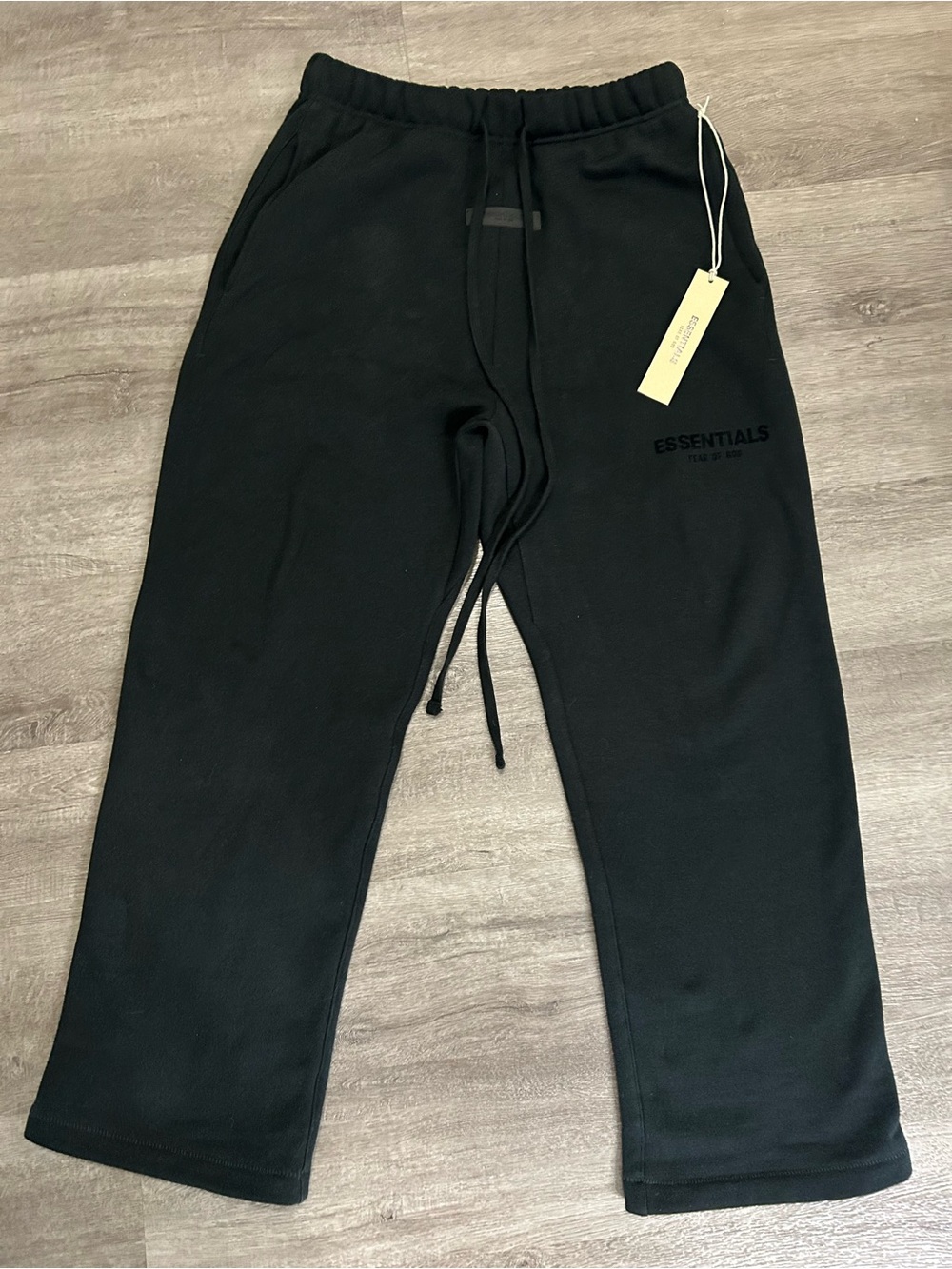 Stretch Limo Relaxed Essentials